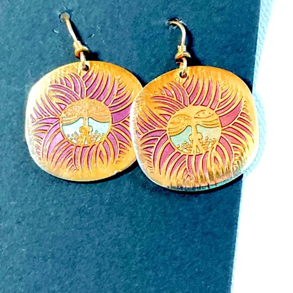 Laurel Burch "Eskimo Lion" Drop Earrings | Vintage